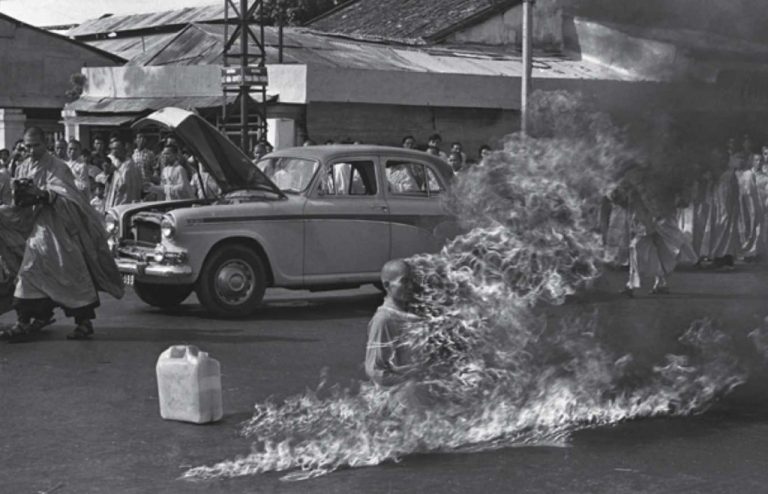 Thich Quang Duc burning monk