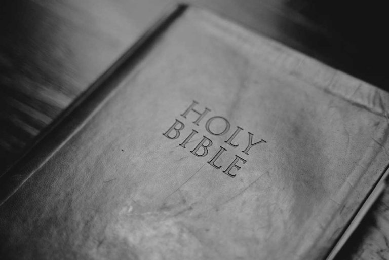 20 Bible Study Tips: How to Read the Bible
